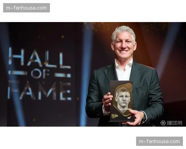 专访前德国国脚施魏因斯泰格:现代足球对转换速度的要求已达到生理临界点 专访前德国国脚施魏因斯泰格:现代足球对转换速度的要求已达到生理临界点