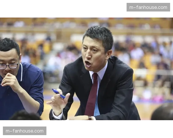 “黑十二”奇迹未上演，广州龙狮3-0横扫北京控股晋级八强